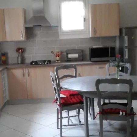 Domisiladore Apartman *
